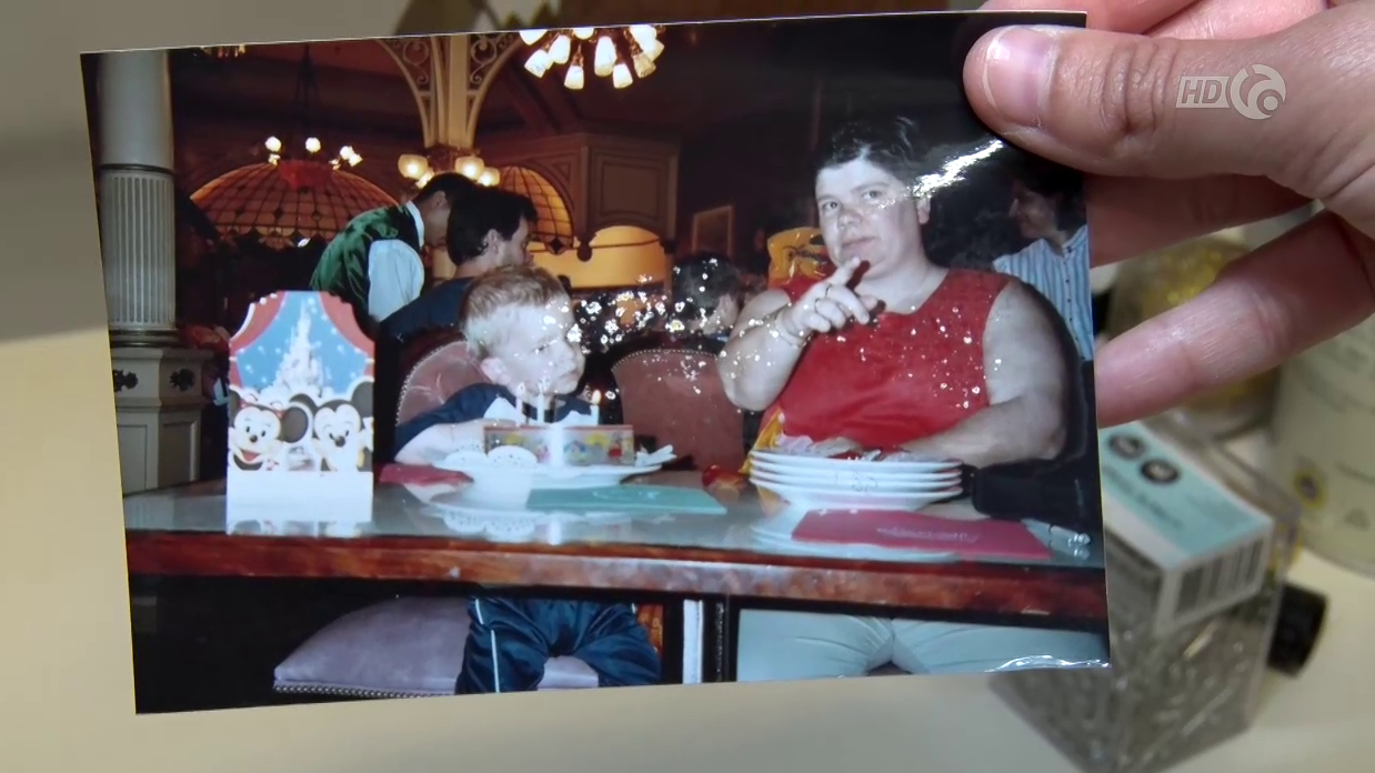 Restauration photo ancienne - 1 reparation photo ancienne atelier revoc canal alpha png