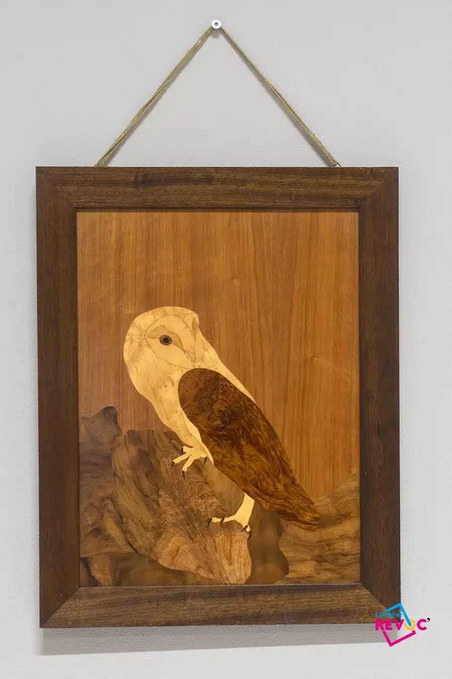 Chouette en marqueterie – œuvre décorative Chouette en marqueterie, œuvre décorative en bois