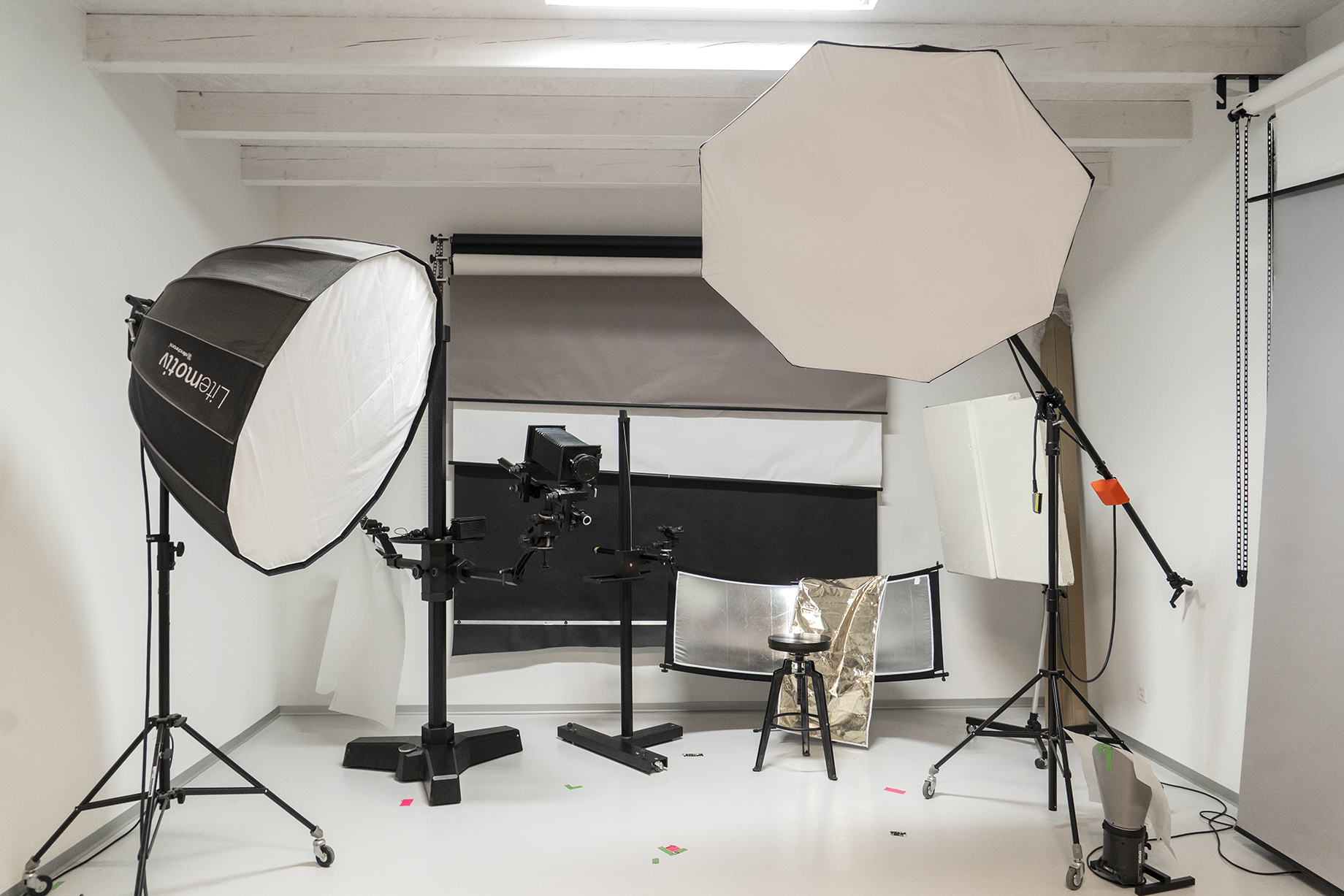 Studio photo – L’Atelier Revoc’ Studio photo de L’Atelier Revoc’ à Fleurier, Neuchâtel