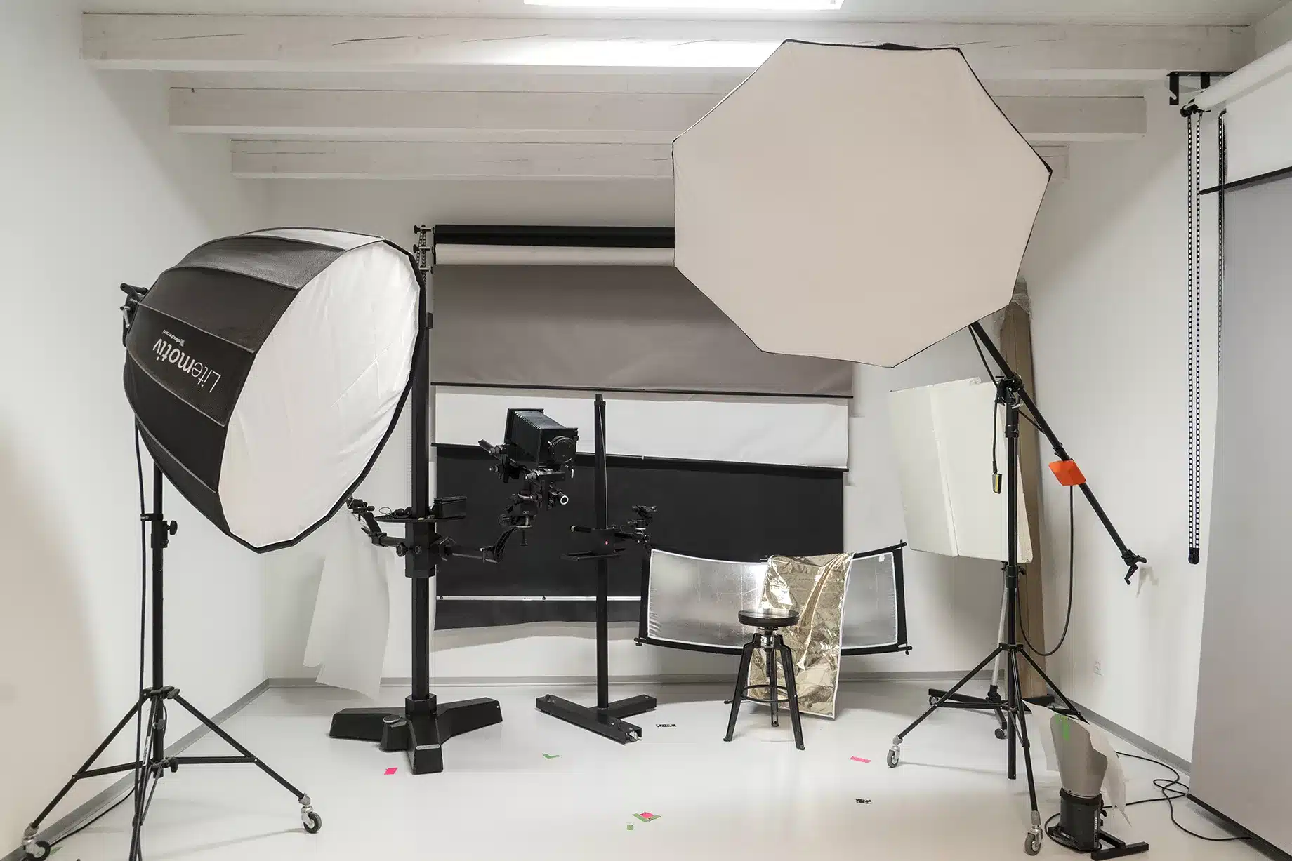Studio photo – L’Atelier Revoc’ Studio photo de L’Atelier Revoc’ à Fleurier, Neuchâtel