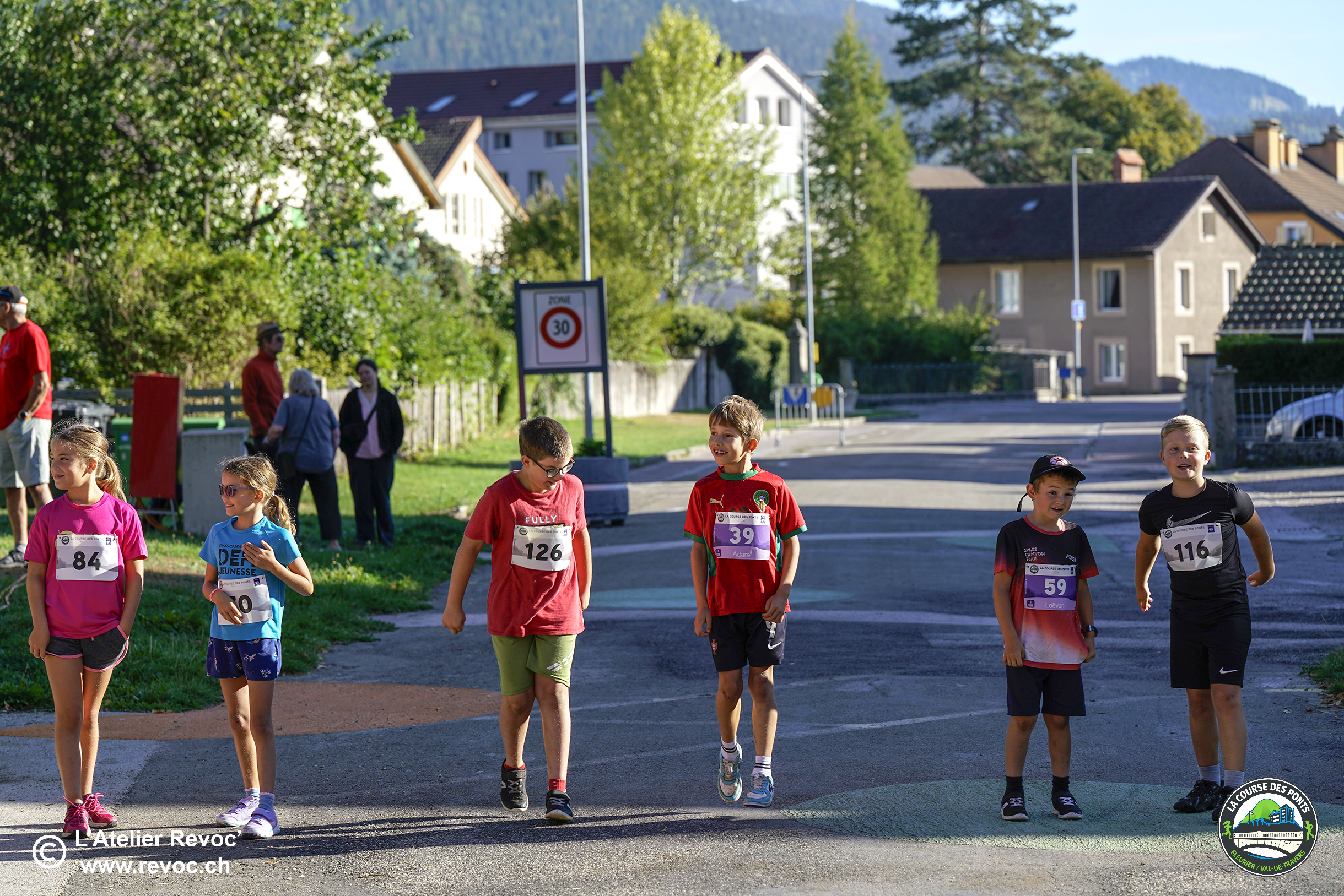 Course des Ponts fleurier portraits cecile clemence copie Course des Ponts fleurier portraits cecile clemence copie